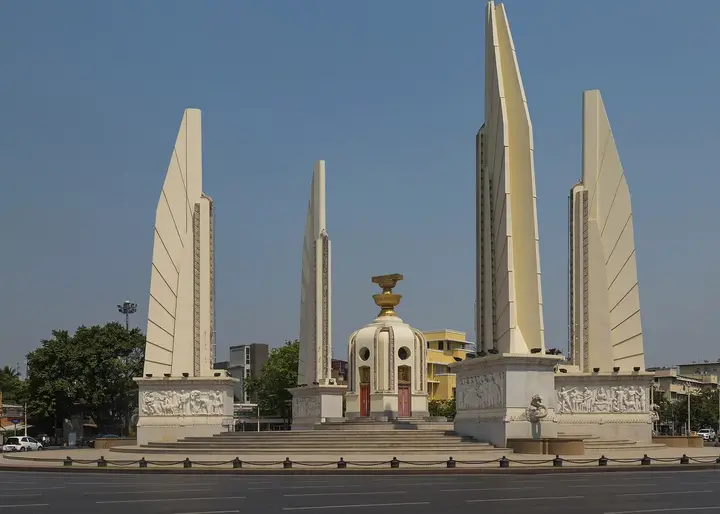 Democracy Monument